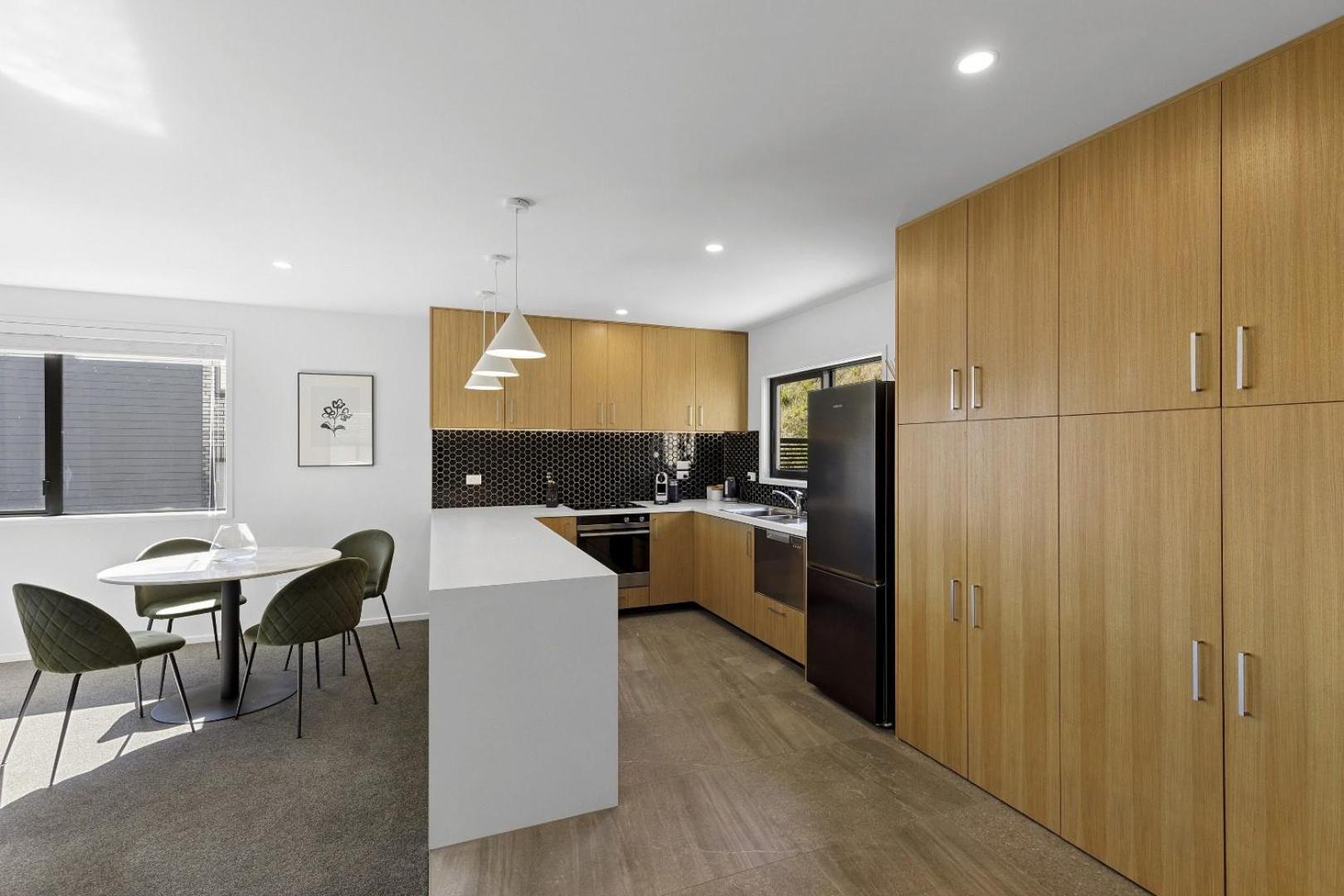 Whitby Townhouse Villa Porirua Dış mekan fotoğraf